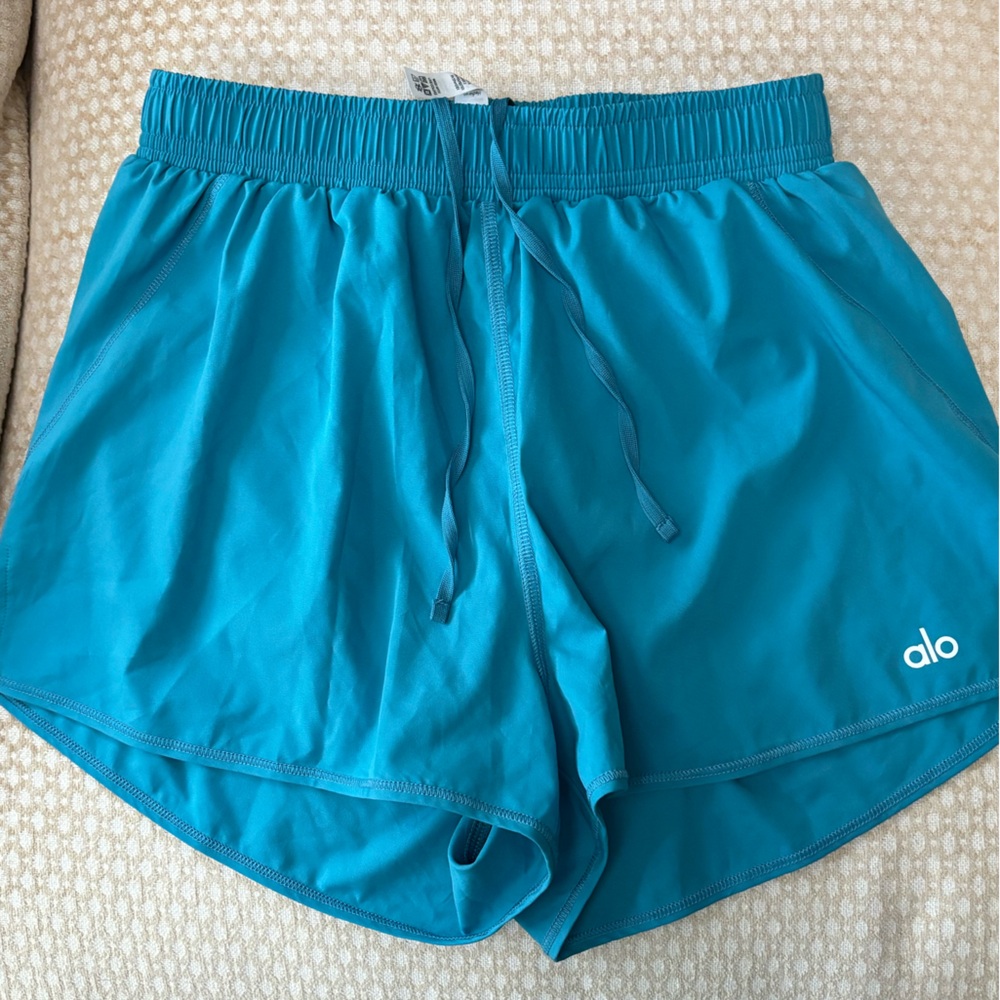 Alo athletic shorts